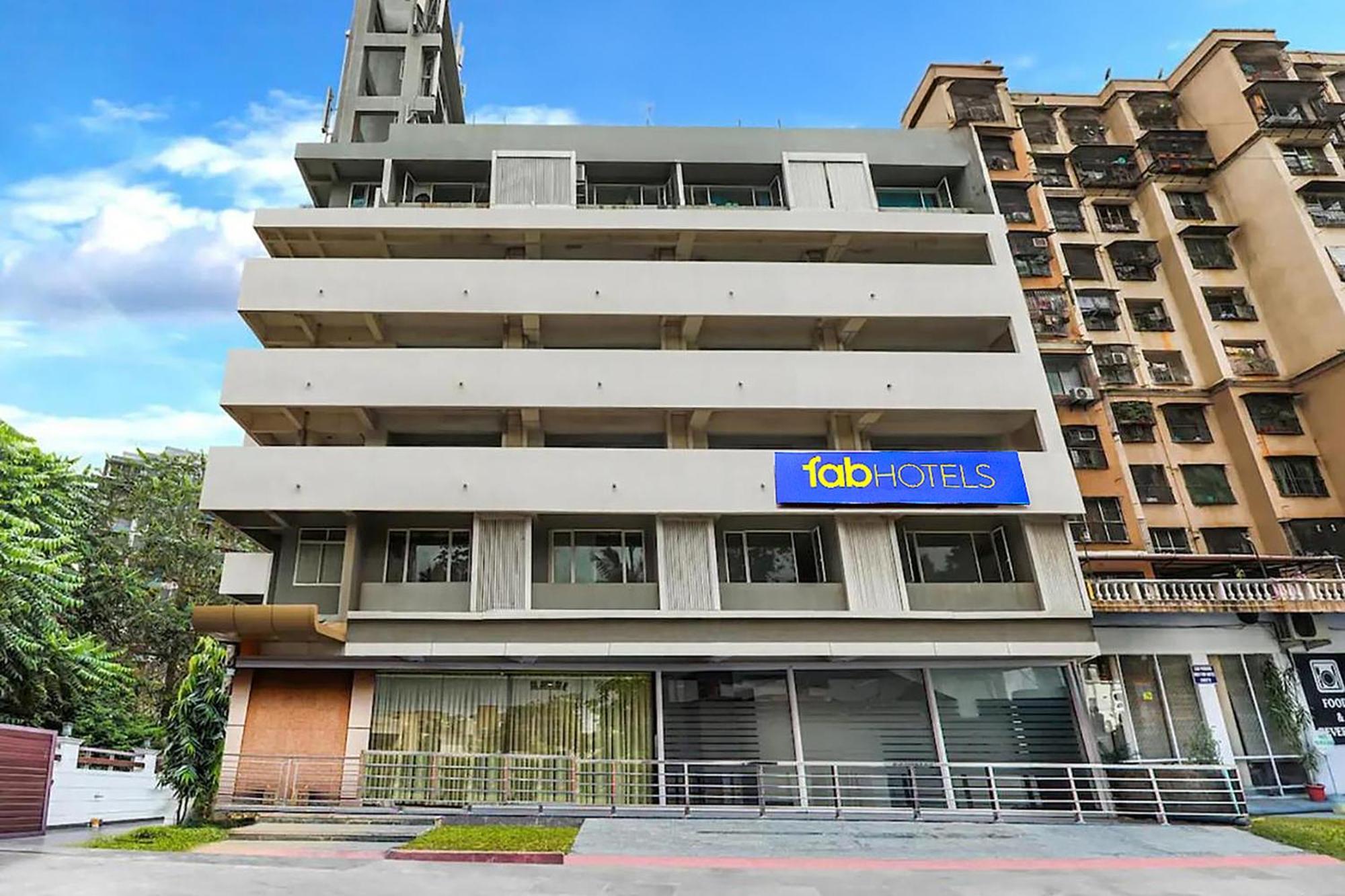 Fabhotel Liwa International - Nr Mumbai International Airport Bombaim Exterior foto